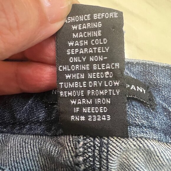 New York & Co. Wide Leg Jeans with Front Seam - Size 2 - Picture 7 of 7